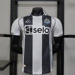 Maillot Newcastle Authentique Domicile 2025/2026